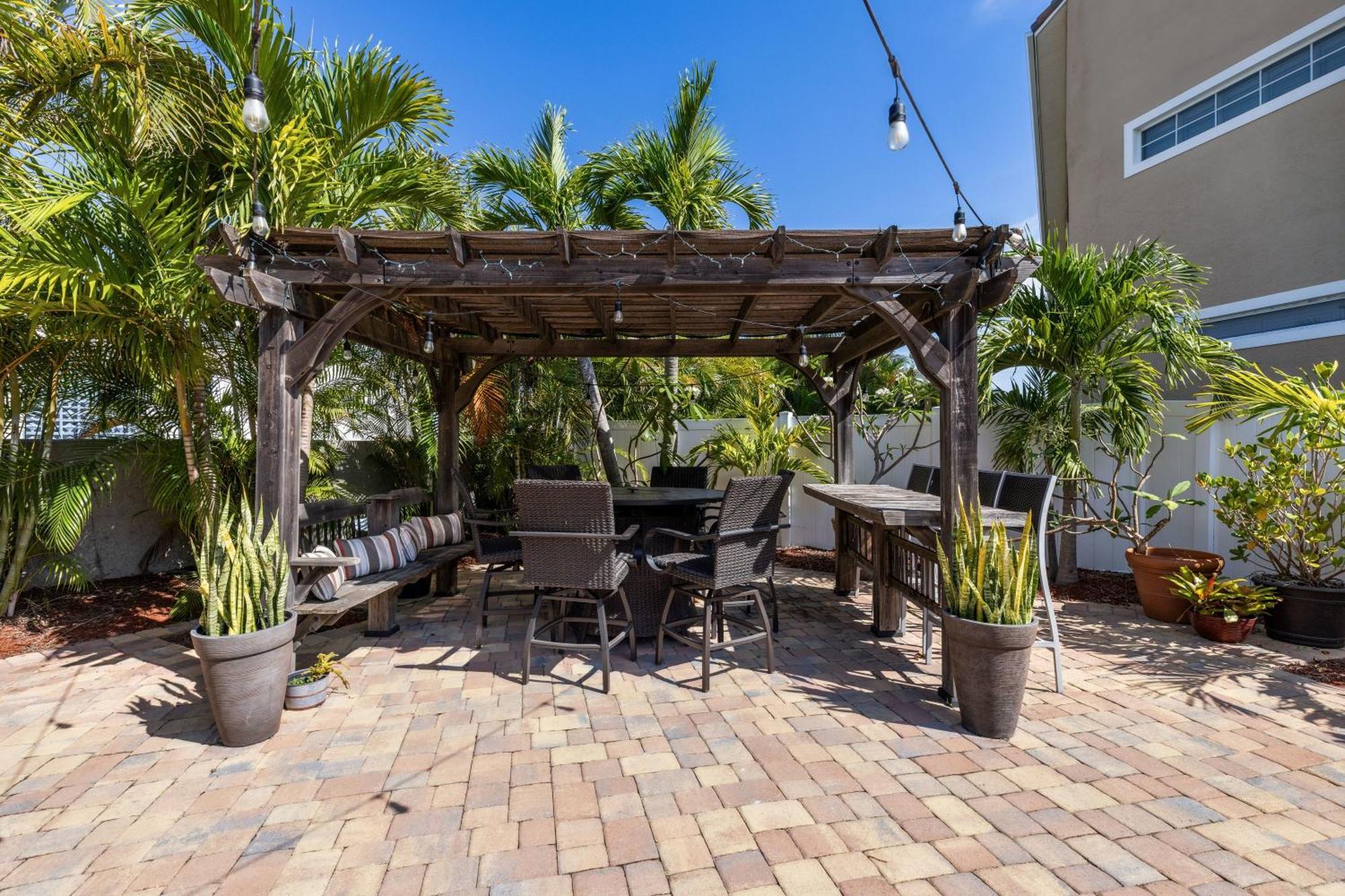 106 Mediterranean Way Indian Harbour Beach Exteriör bild